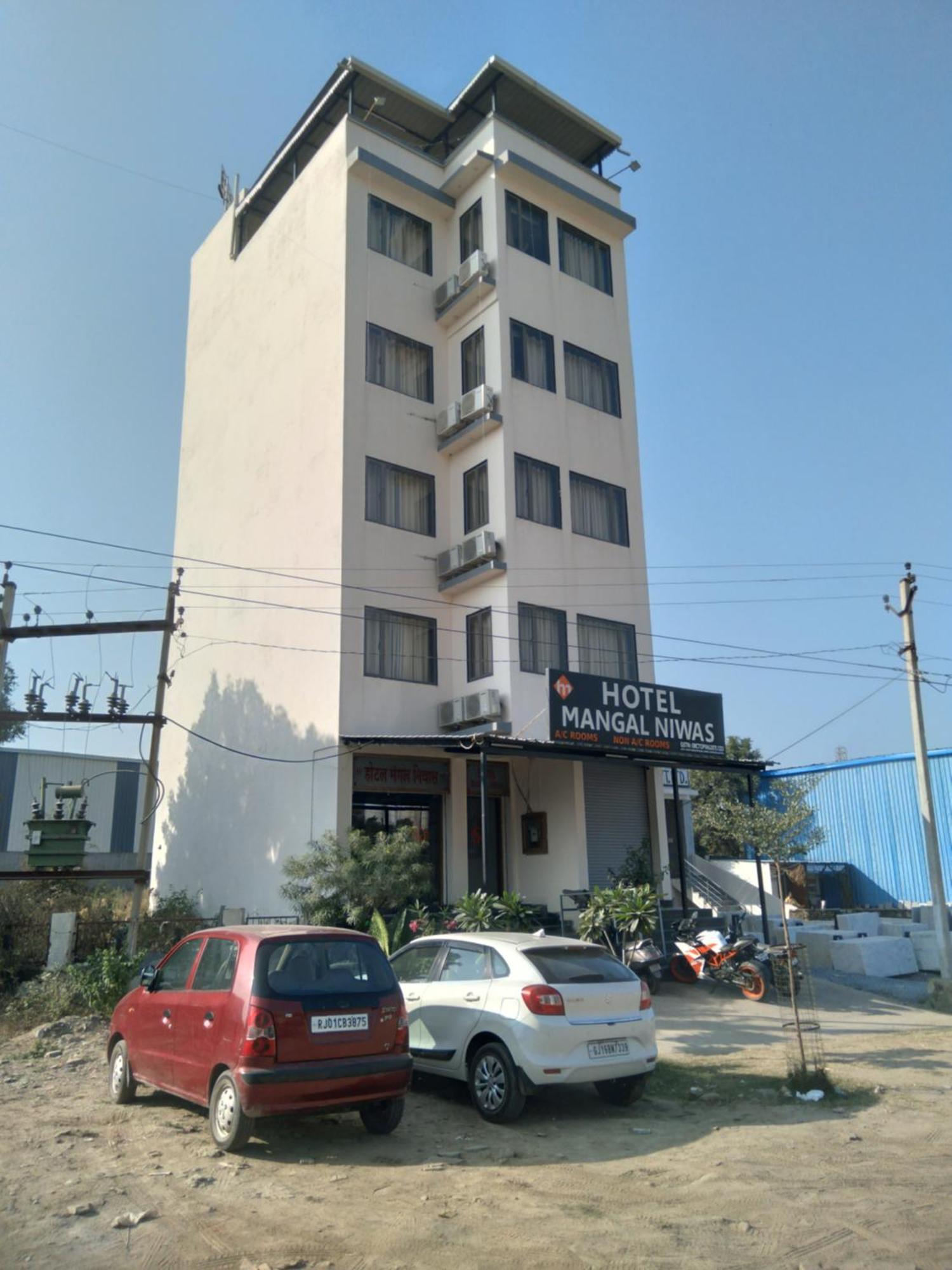 Hotel Mangal Niwas Udaipur Ngoại thất bức ảnh