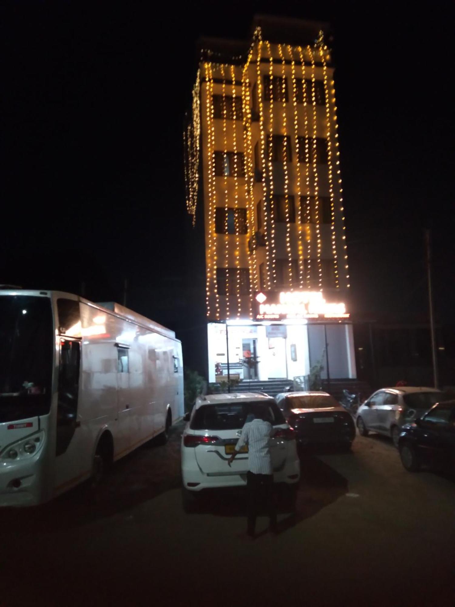 Hotel Mangal Niwas Udaipur Ngoại thất bức ảnh